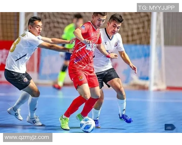 杭州足球队在全国锦标赛中的默契配合与战术执行分析